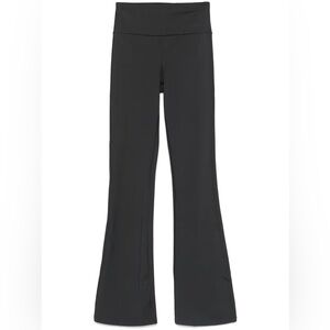 S09 Calvin Klein Black Straight Leg Women's Pants